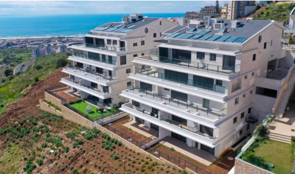 65508579-5b63-48e6-8dc8-0244bb8344d0